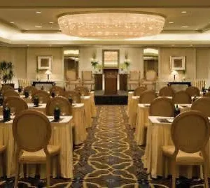 https://four-seasons-at-kingdom-center.hotelsriyadh.net